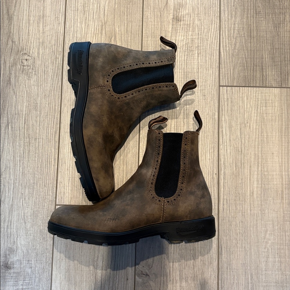 Blundstone Women’s Originals in Rustic Brown Boots. SZ 9.5 US 6.5 AUS/UK - Picture 3 of 5
